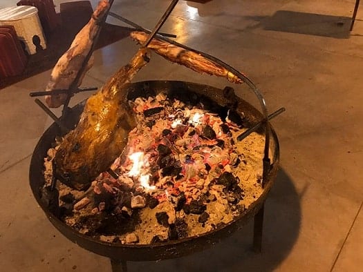 תבשיל בשר על האש - צ'ורסקו